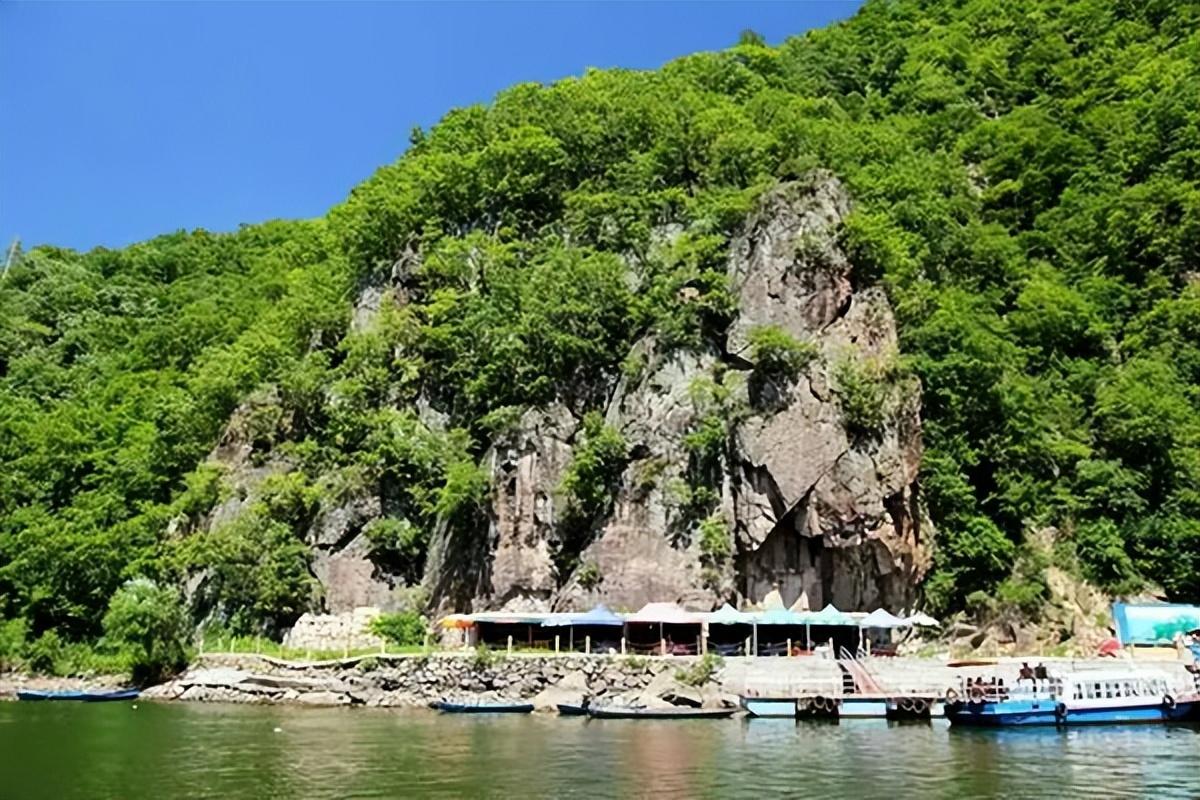 青山沟几月份去最好(丹东青山沟几月份去最好)