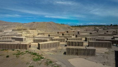 ​葡萄沟位于新疆的什么地方呢 萄葡沟位于新疆什么市