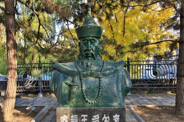 北京典型的满族风格文物建筑——普度寺