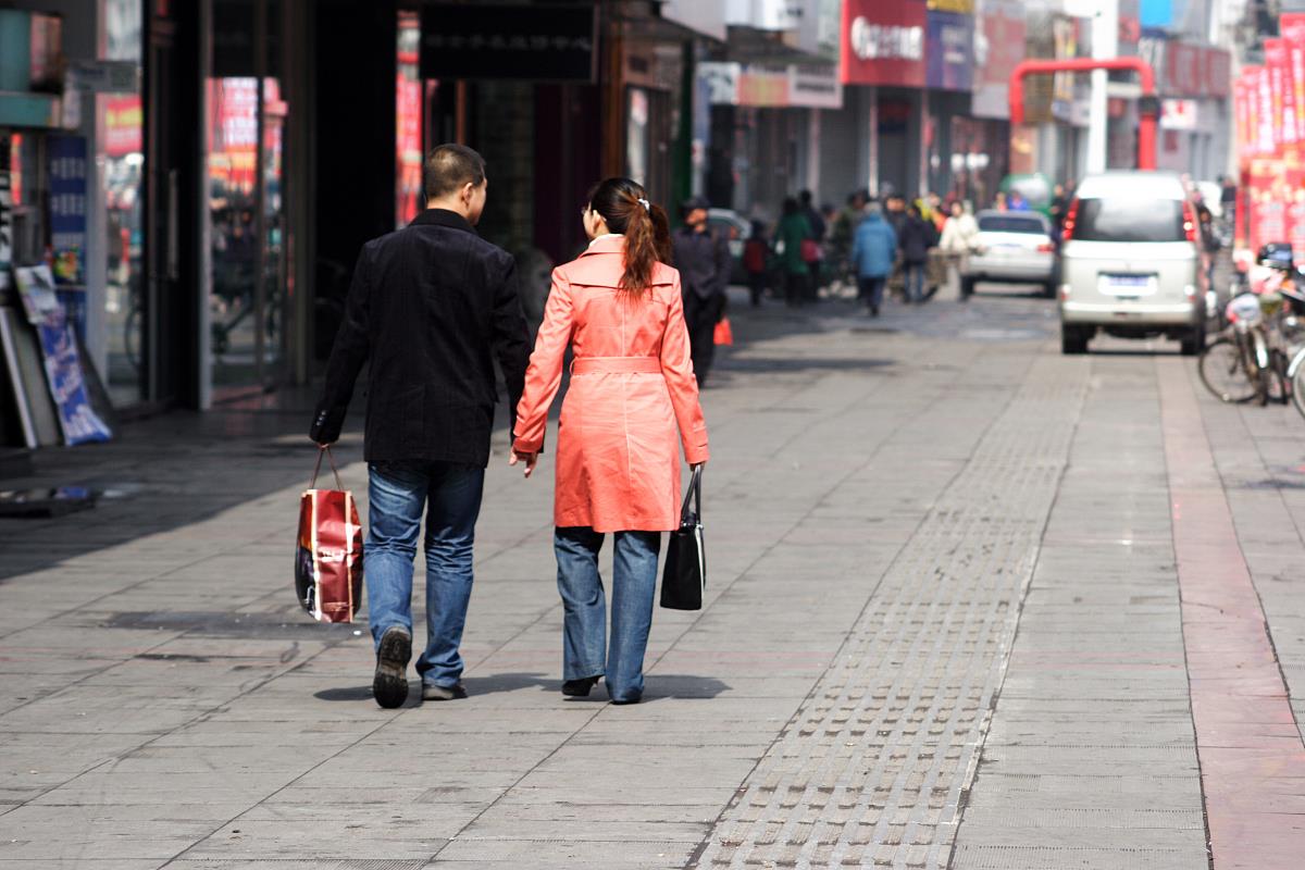 已婚女人梦到结婚好吗 已婚女人梦见自己当新娘