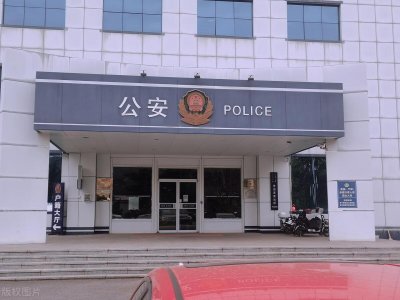 ​女子同两闺蜜给男友下药后，竟轮流发生关系，法院判决：不算强奸