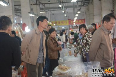 ​探秘北海干货市场，最贵的海鲜干货，小小一块就能换一辆小车！